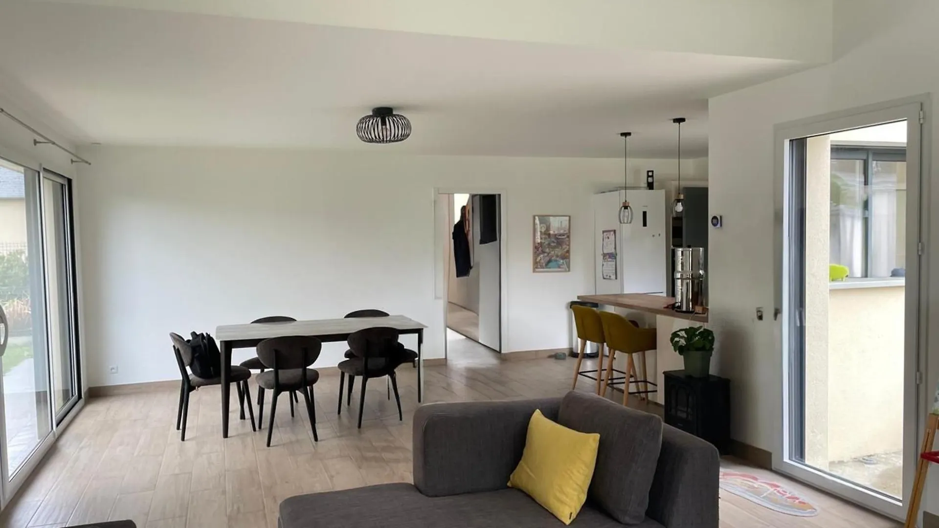 House 4 Rooms With Garden In 셍-쿨롬 프랑스